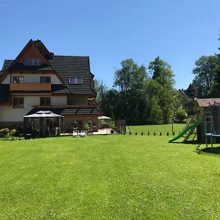 Jesion Bed and Breakfast