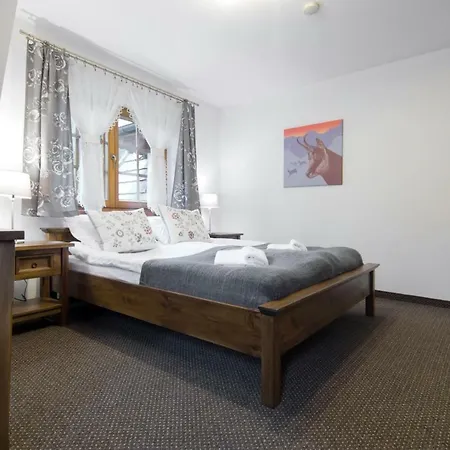 Jesion B&B 포로닌